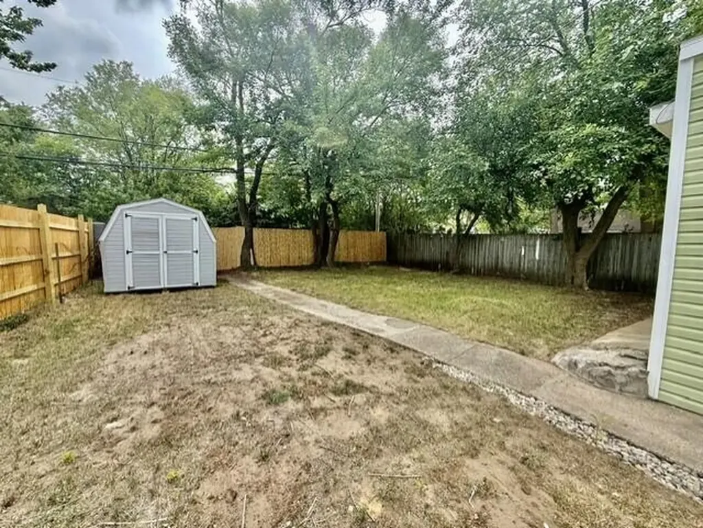1486 Winters Street Muskegon City MI 49442