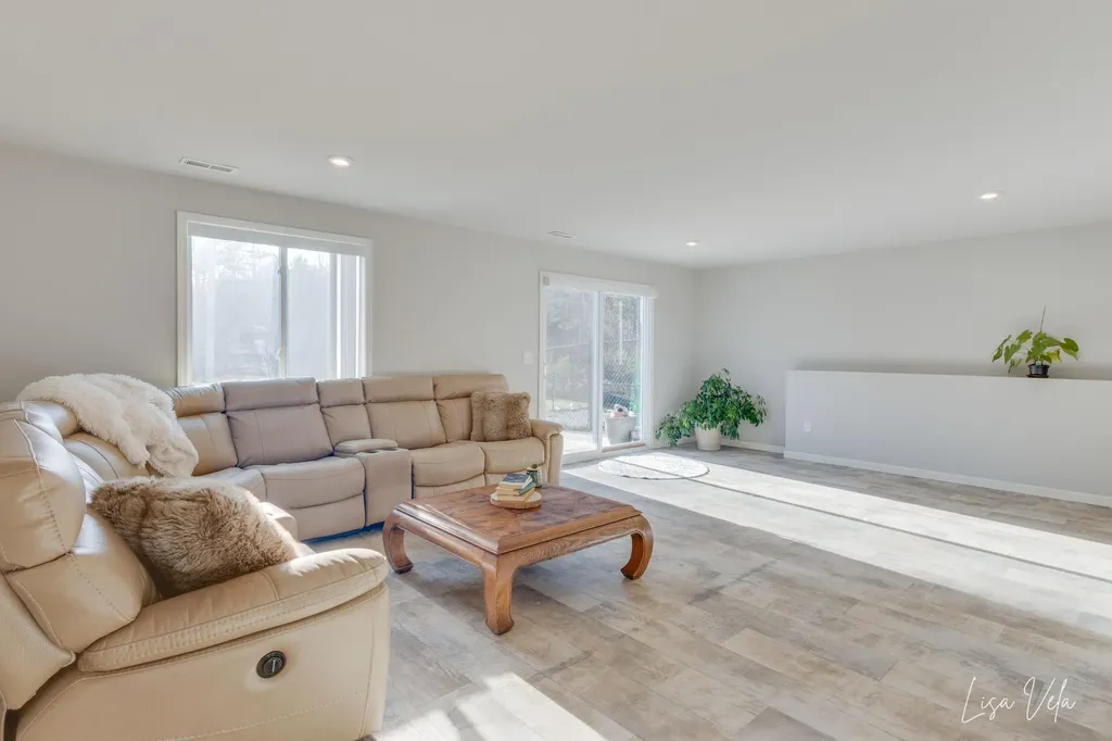 1309 Waterpoint Court Whitehall City MI 49461