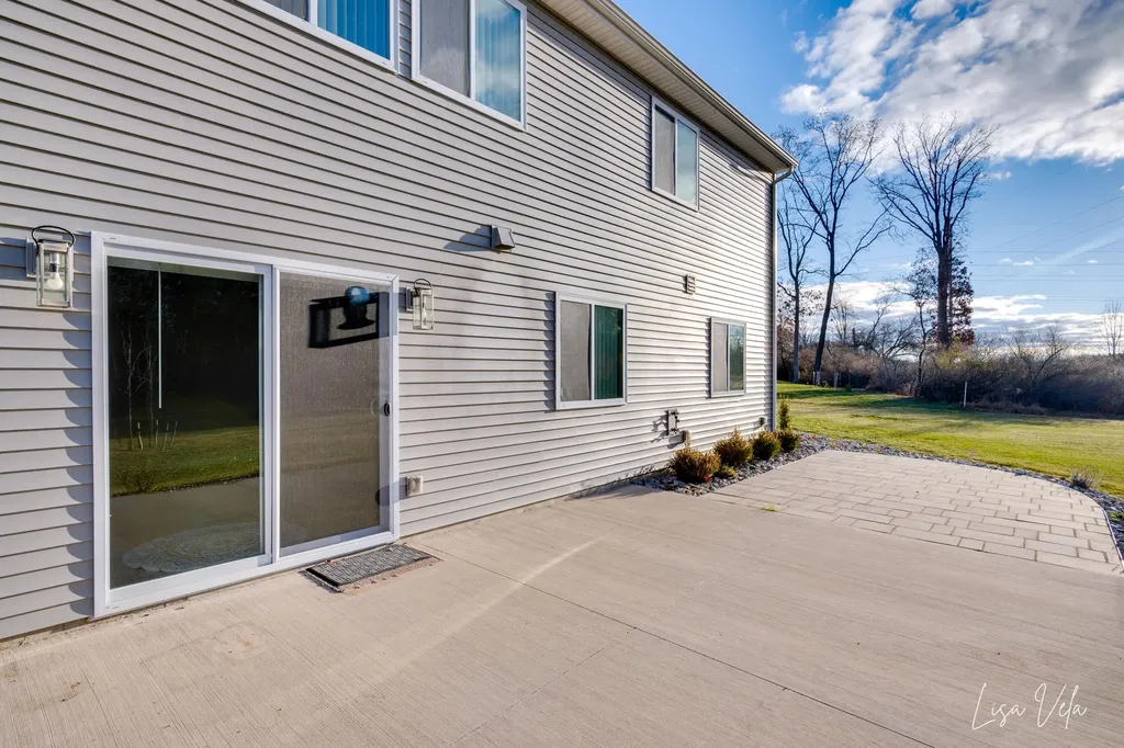 1309 Waterpoint Court Whitehall City MI 49461