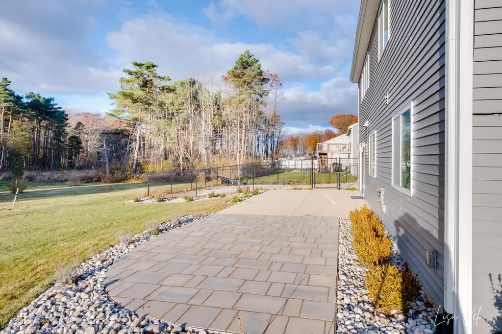 1309 Waterpoint Court Whitehall City MI 49461