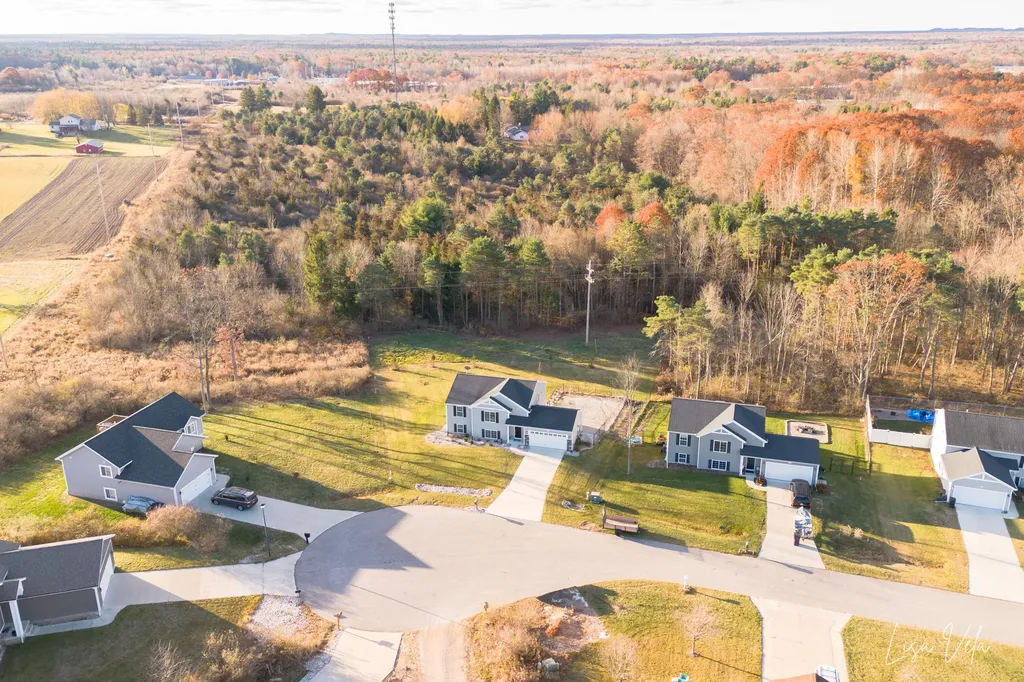 1309 Waterpoint Court Whitehall City MI 49461