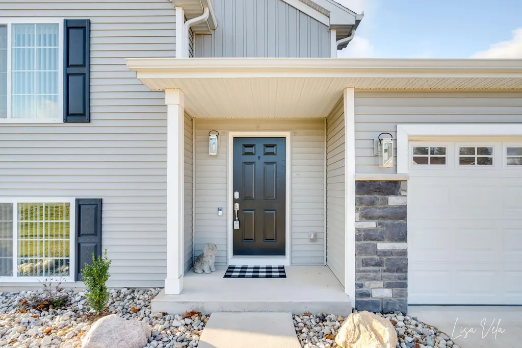 1309 Waterpoint Court Whitehall City MI 49461