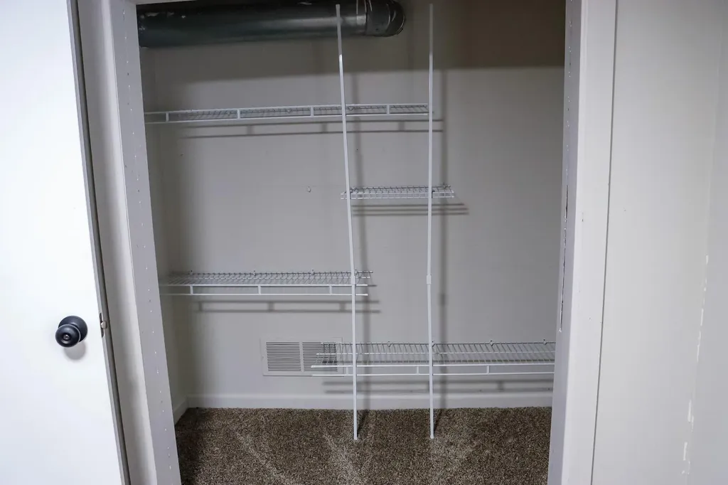 3649 Jefferson Avenue SE Wyoming City MI 49548