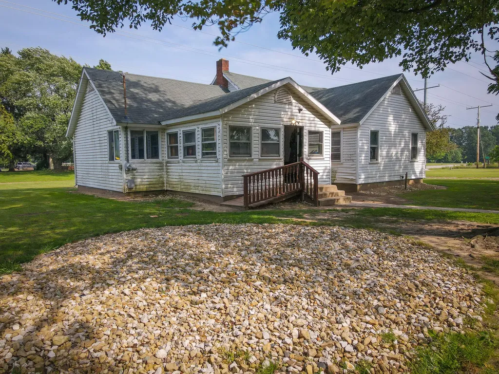 50002 M 51 N Silver Creek Township MI 49047