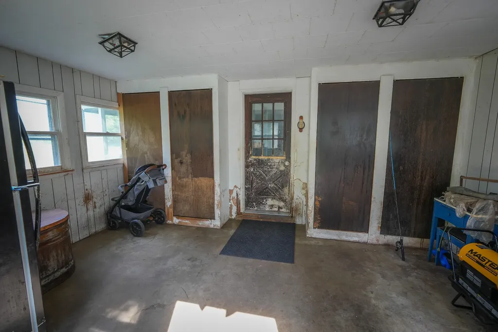 50002 M 51 N Silver Creek Township MI 49047
