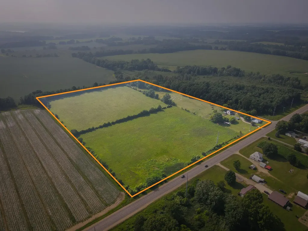 50002 M 51 N Silver Creek Township MI 49047