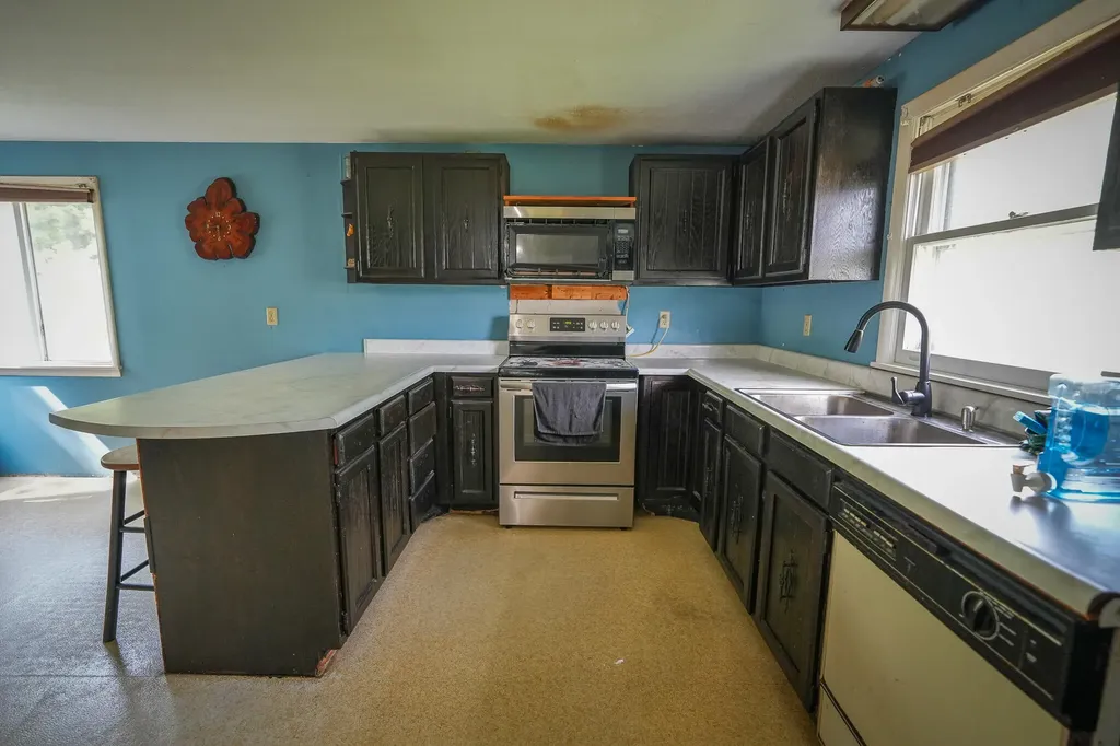50002 M 51 N Silver Creek Township MI 49047