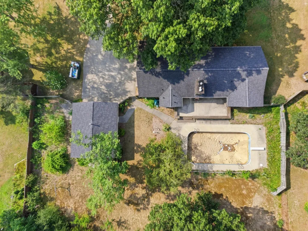 3656 Macarthur Road Muskegon Charter Township MI 49442