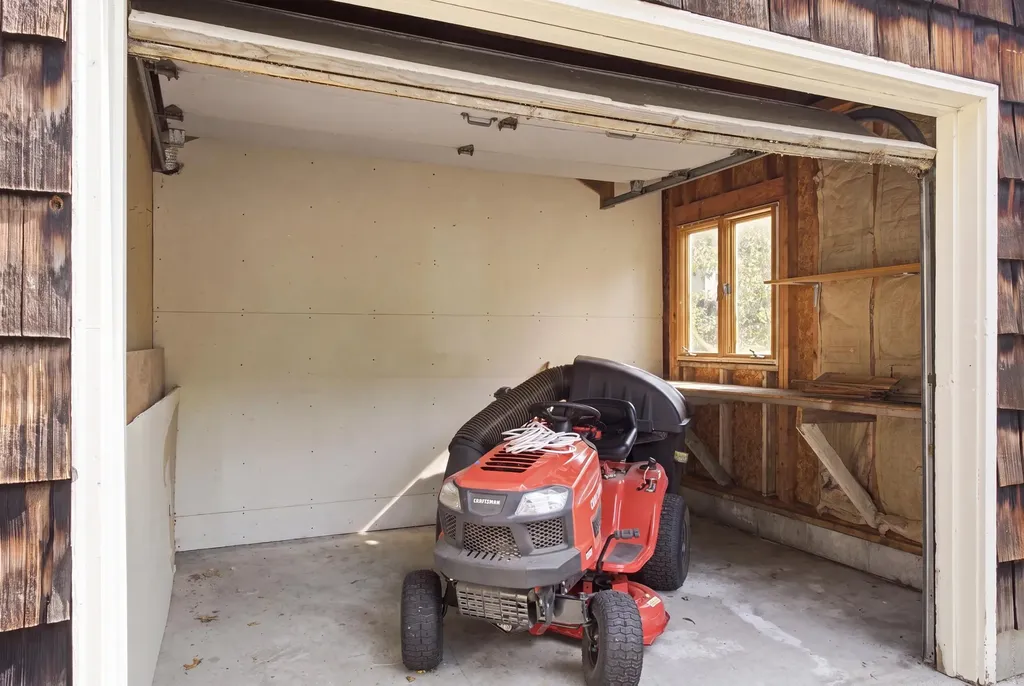 3656 Macarthur Road Muskegon Charter Township MI 49442