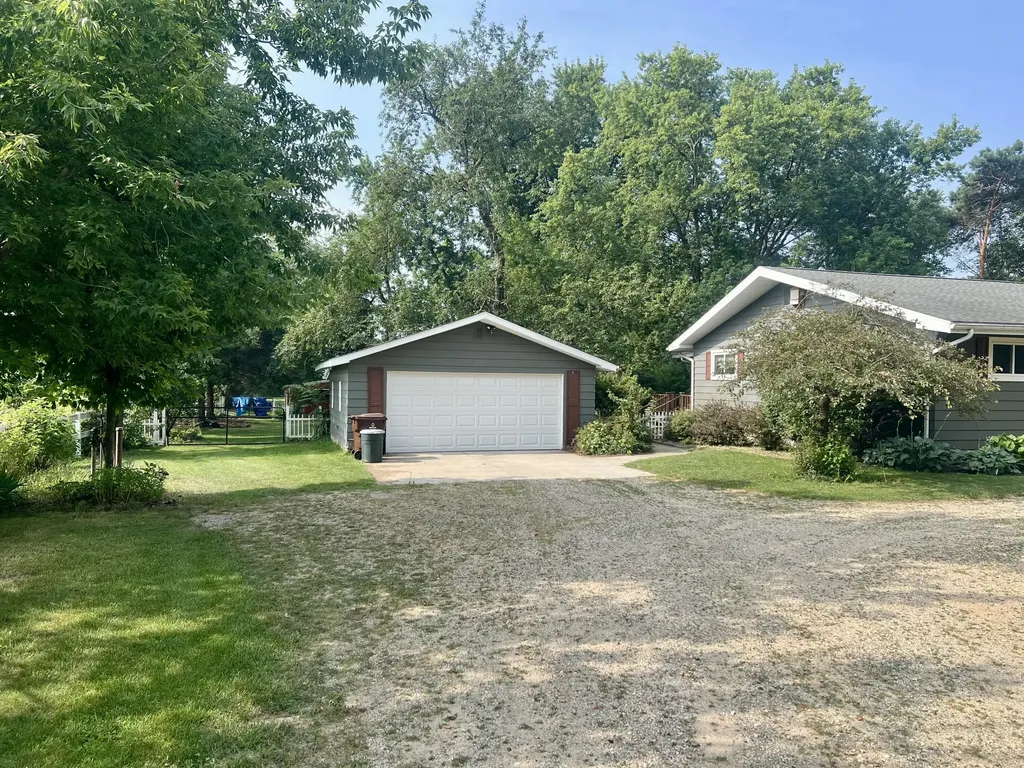 15747 Coral Road Unknown City MI 49322