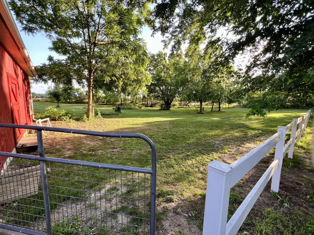 15747 Coral Road Unknown City MI 49322