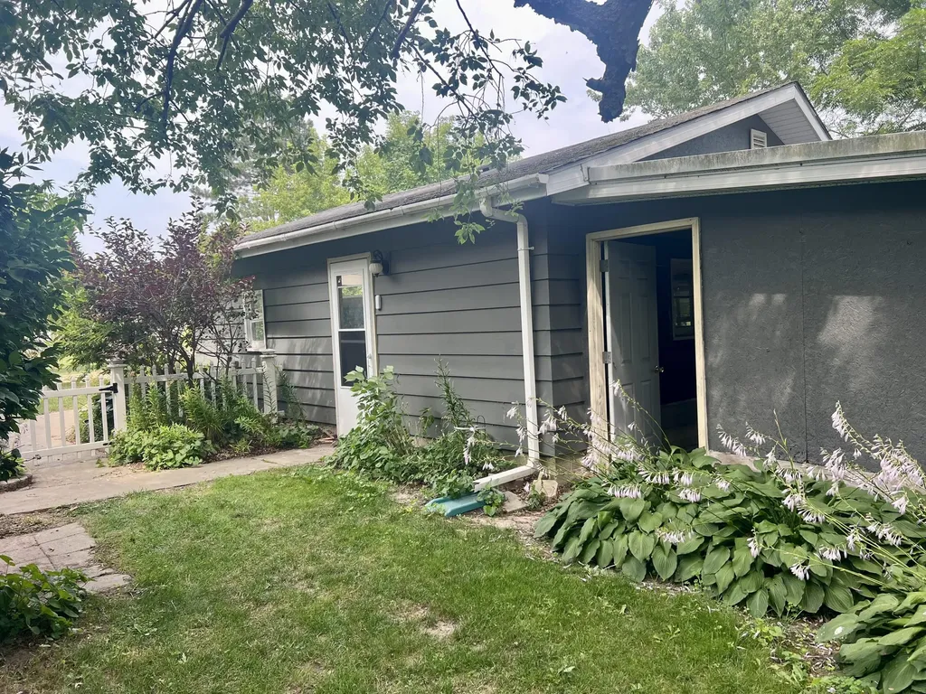 15747 Coral Road Unknown City MI 49322