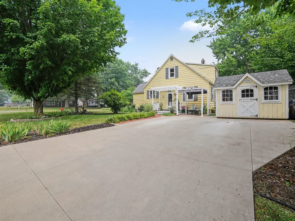 5133 Osmun Street Montague City MI 49437