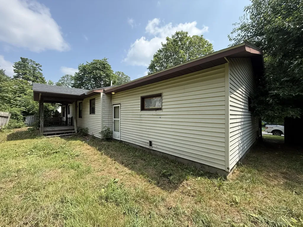 502 Clark Street Buchanan City MI 49107