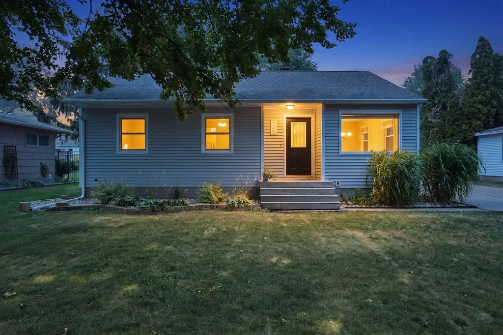 725 Winter Street Spring Lake Village MI 49456