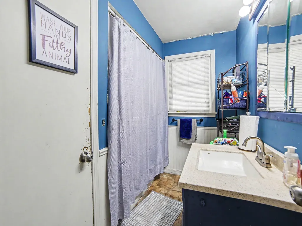 1324 Eastwood Drive Muskegon City MI 49442