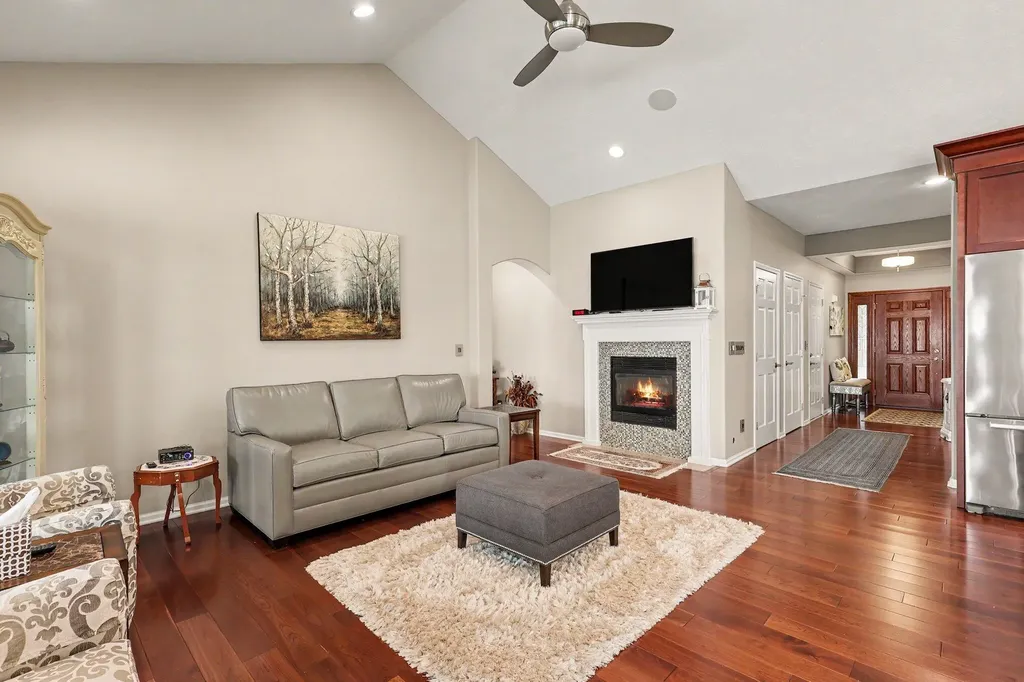3861 Crystal Waters Lane NE Plainfield Charter Township MI 49525