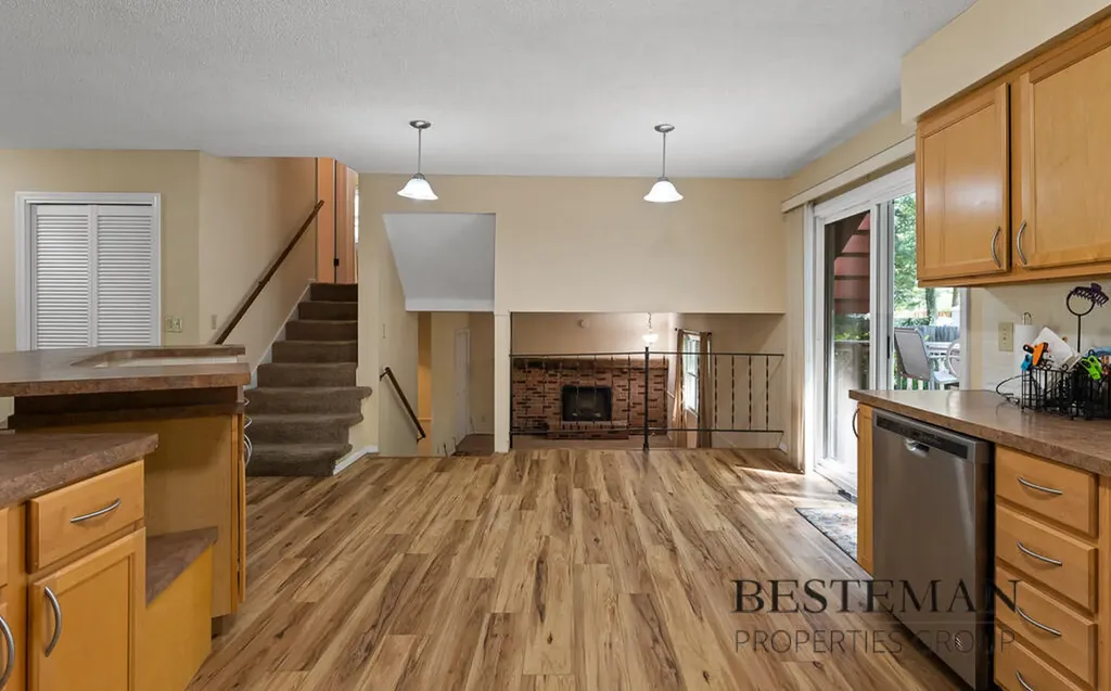 944 W Fennwood Circle Laketon Township MI 49445