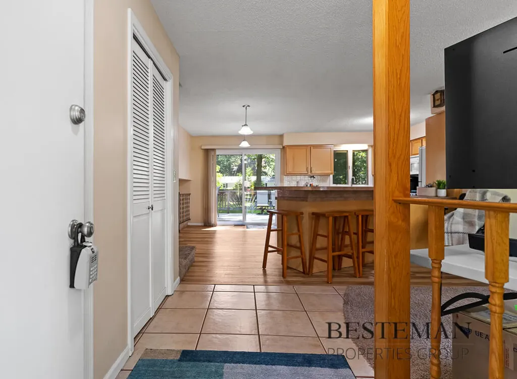 944 W Fennwood Circle Laketon Township MI 49445