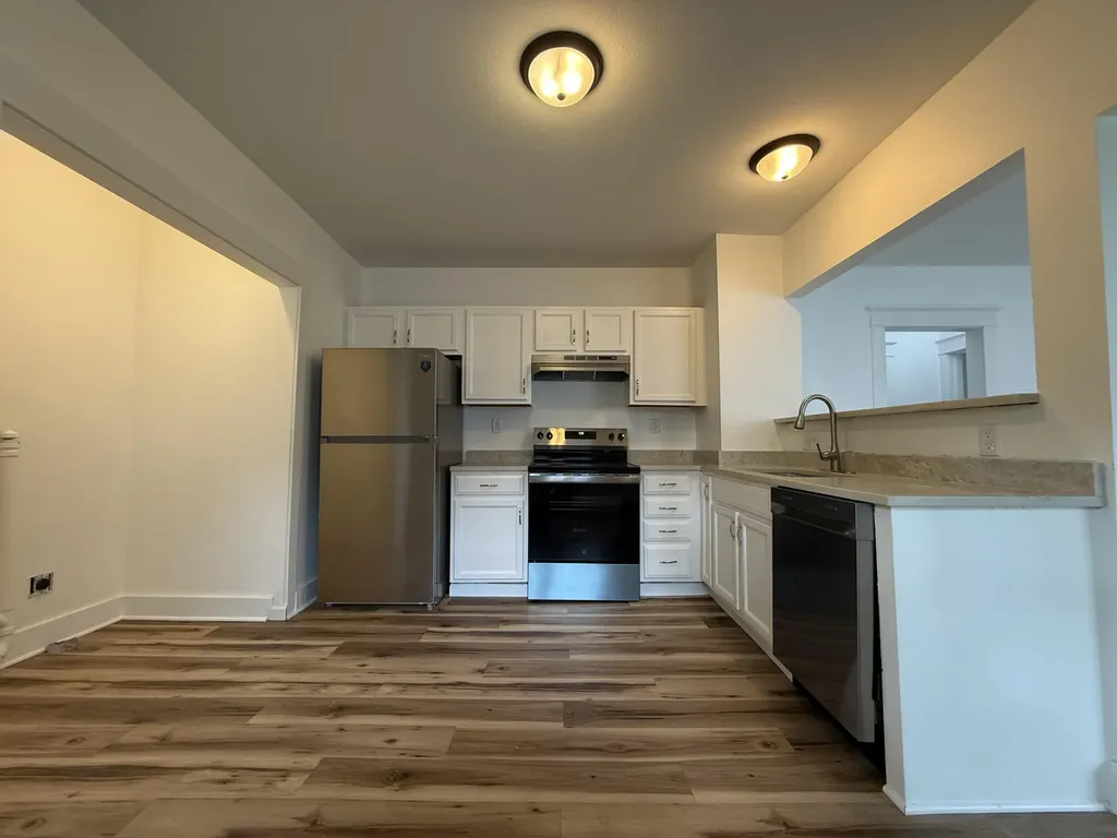 351 Erickson Street Muskegon City MI 49442