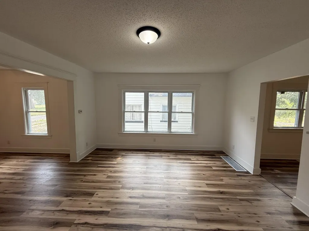 351 Erickson Street Muskegon City MI 49442