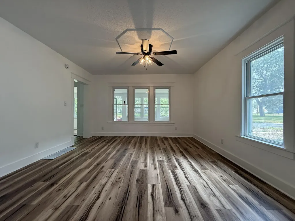 351 Erickson Street Muskegon City MI 49442