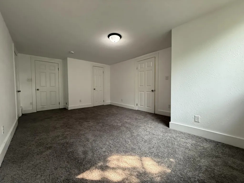 351 Erickson Street Muskegon City MI 49442