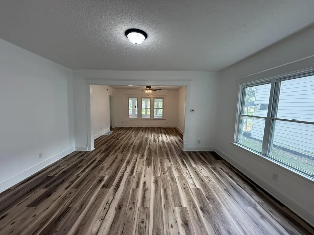 351 Erickson Street Muskegon City MI 49442