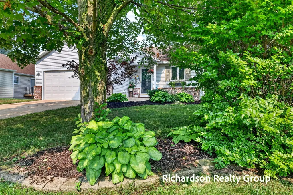 3138 Winter Ridge Drive Holland Charter Township MI 49424