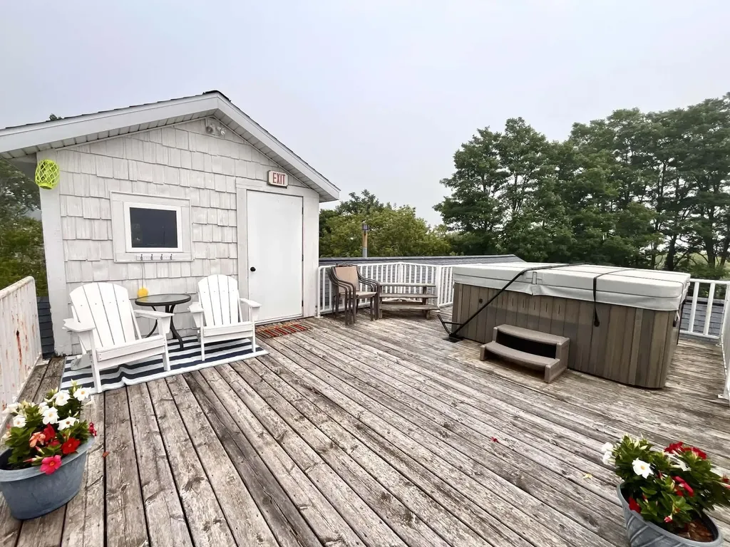 8672 Ellenwood Estates Drive Montague City MI 49437