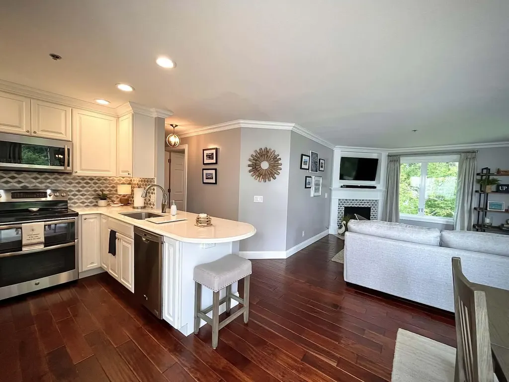8672 Ellenwood Estates Drive Montague City MI 49437