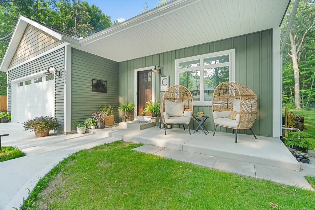 2182 N Getty Street Muskegon Charter Township MI 49445