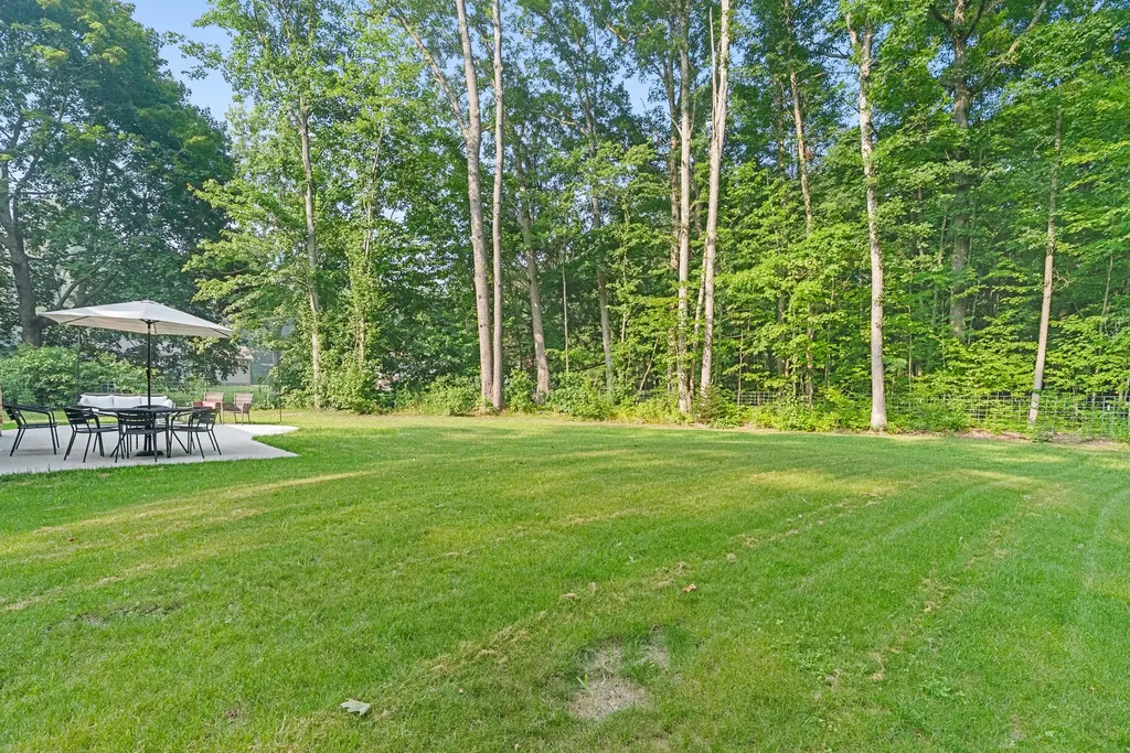 2182 N Getty Street Muskegon Charter Township MI 49445