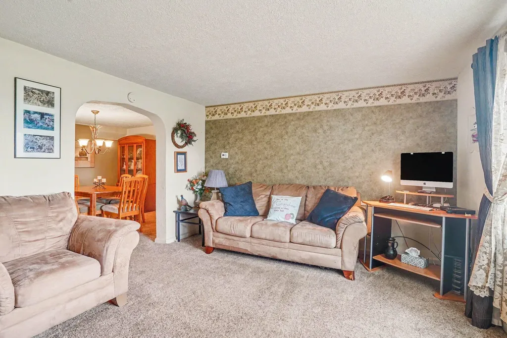 860 E Norton Avenue Norton Shores City MI 49444