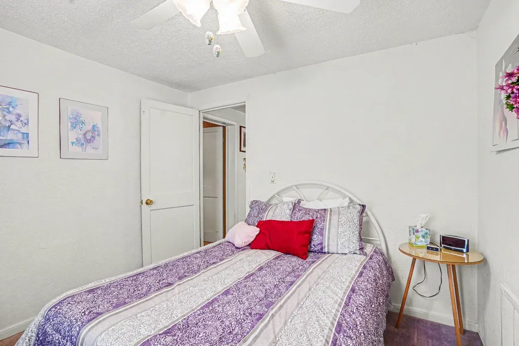 860 E Norton Avenue Norton Shores City MI 49444