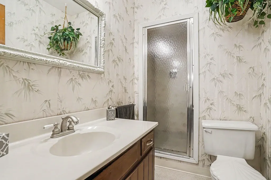 860 E Norton Avenue Norton Shores City MI 49444