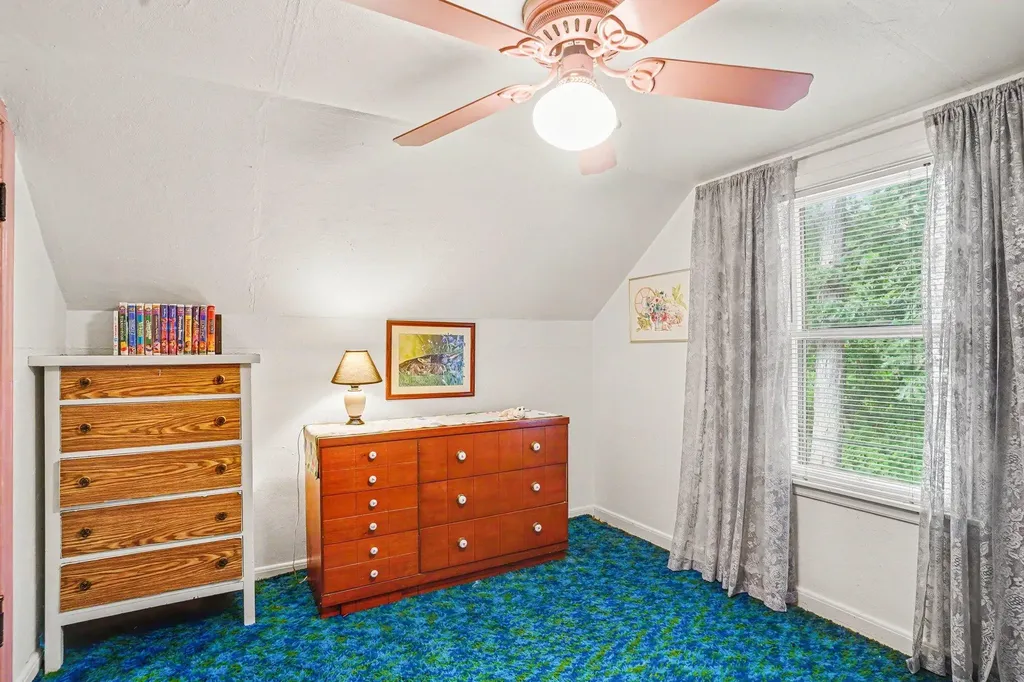 860 E Norton Avenue Norton Shores City MI 49444