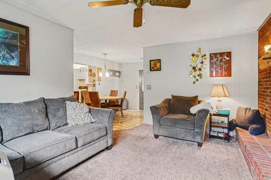 860 E Norton Avenue Norton Shores City MI 49444