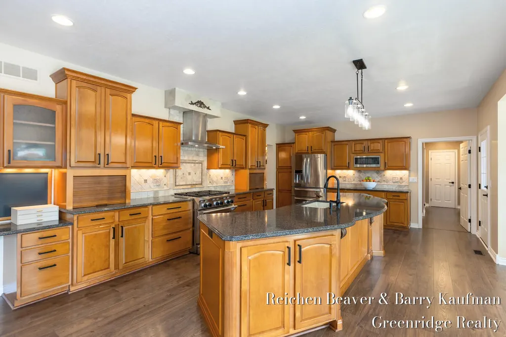 3745 Beeman Road Unknown City MI 48895