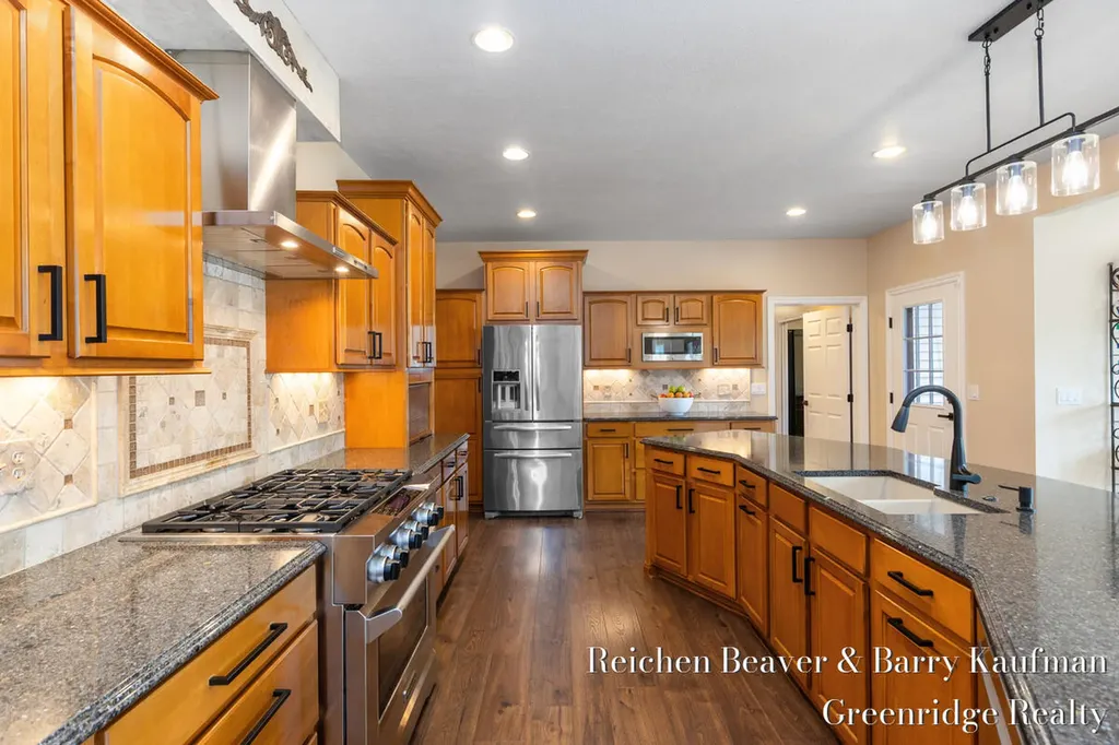 3745 Beeman Road Unknown City MI 48895