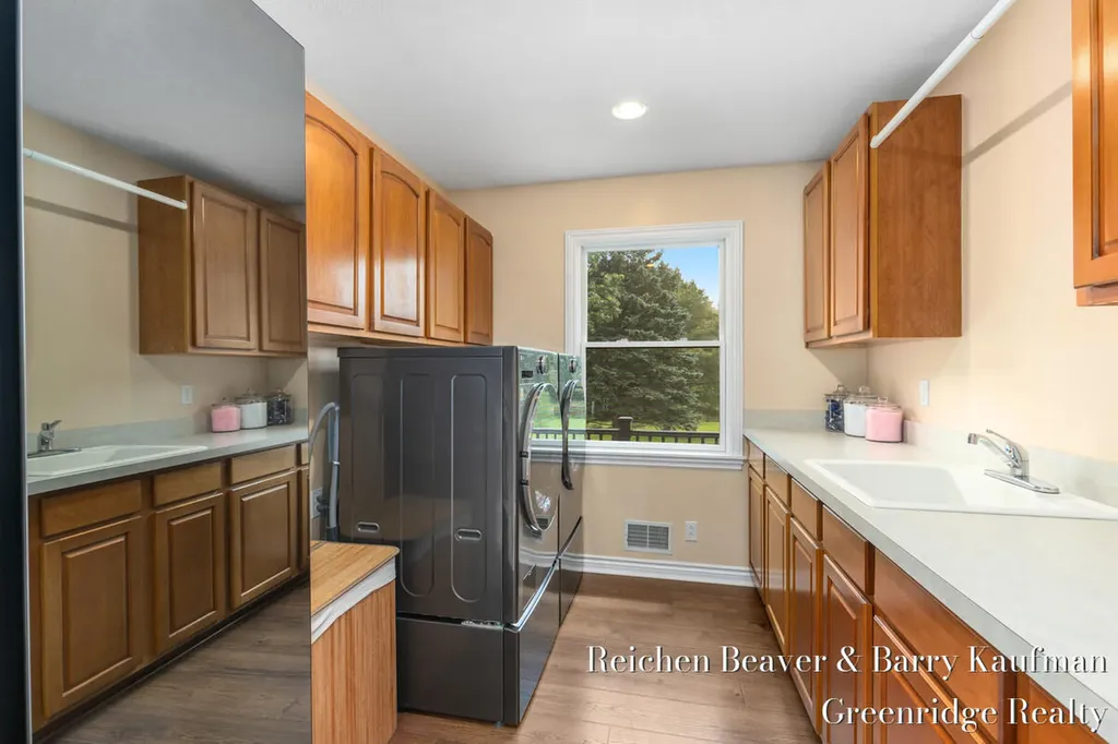 3745 Beeman Road Unknown City MI 48895