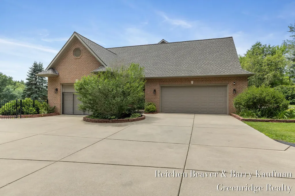 3745 Beeman Road Unknown City MI 48895