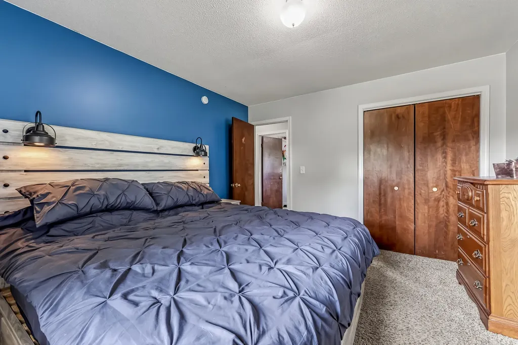 338 N Jefferson Street Holland Charter Township MI 49464