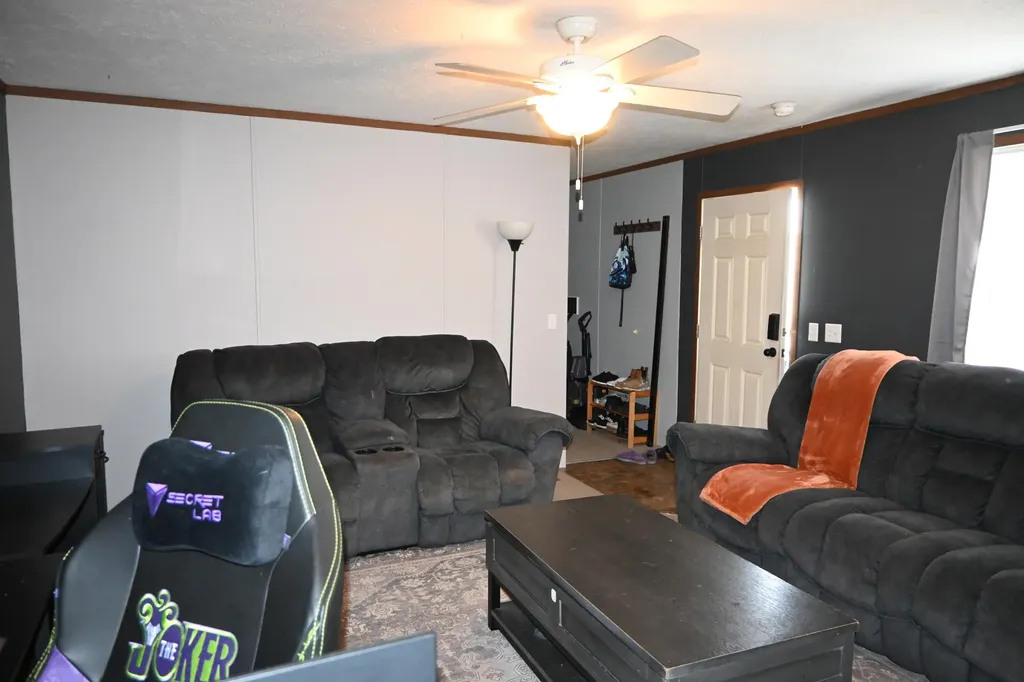 1463 Kenora Street Norton Shores City MI 49444