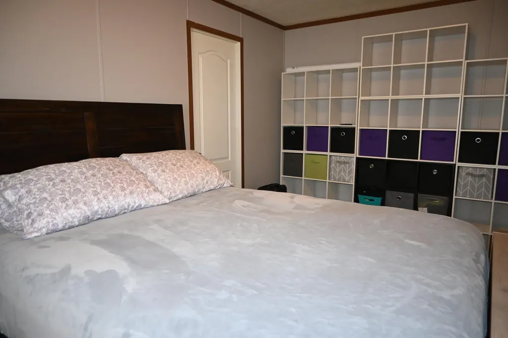 1463 Kenora Street Norton Shores City MI 49444