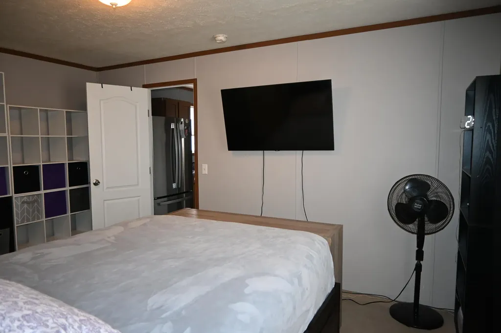 1463 Kenora Street Norton Shores City MI 49444