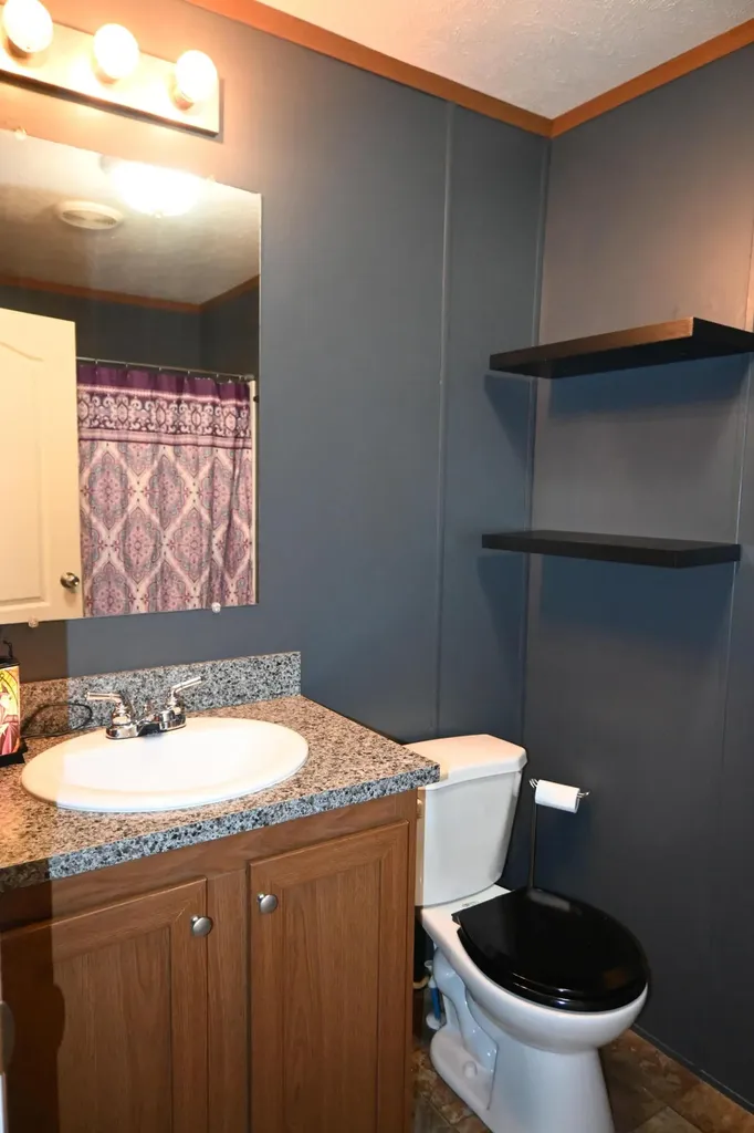 1463 Kenora Street Norton Shores City MI 49444