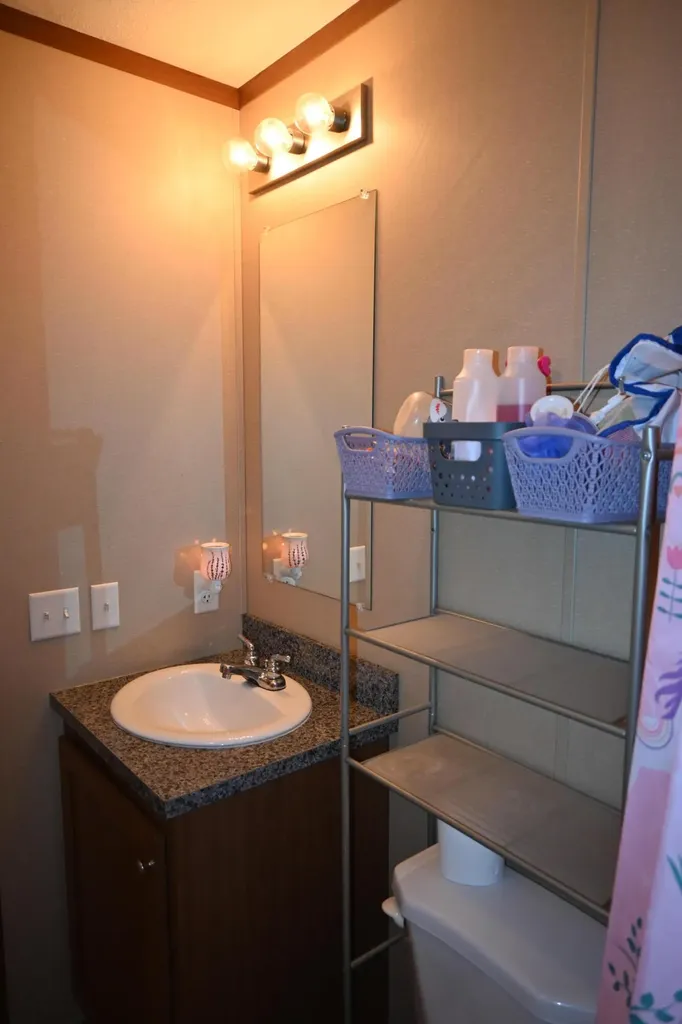 1463 Kenora Street Norton Shores City MI 49444