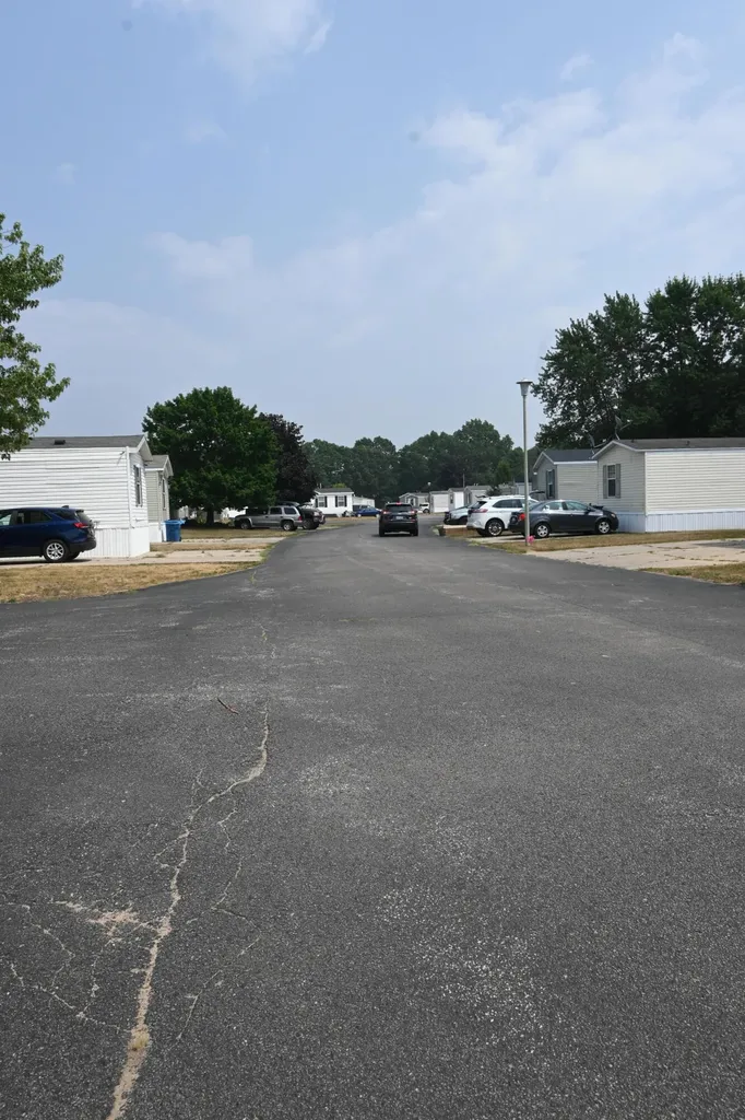 1463 Kenora Street Norton Shores City MI 49444