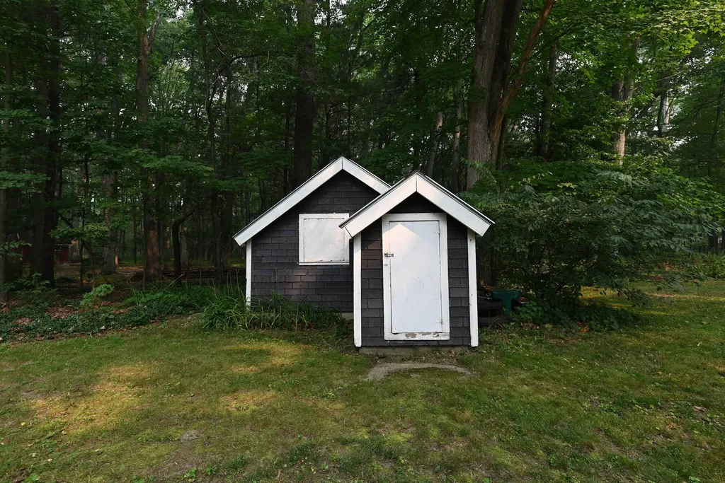 14449 State Road Spring Lake Township MI 49456
